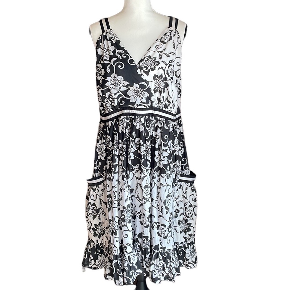 Sandy Starkman Tiered Ruffle Dress XL